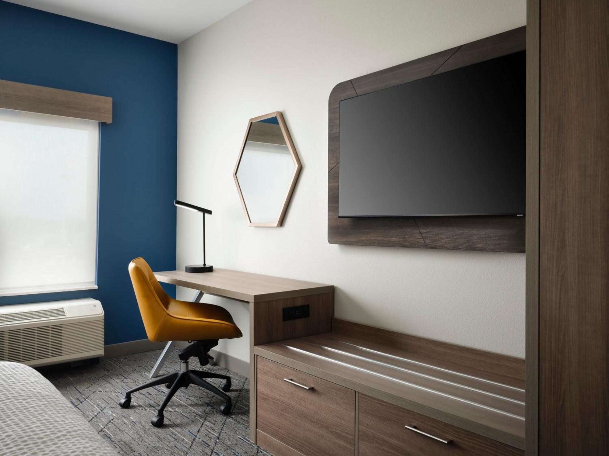 Holiday Inn Express & Suites Lima By Ihg Екстериор снимка